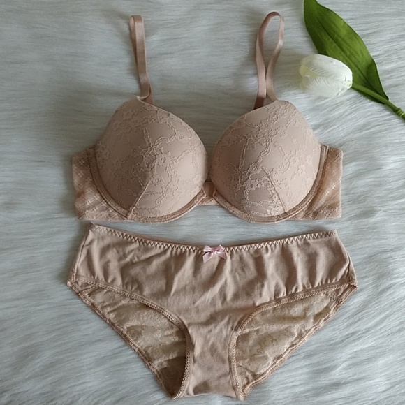 PINK Victoria's Secret Other - ❌SET 36C VICTORIA'S SECRET PUSH-UP BRA + PANTY M.